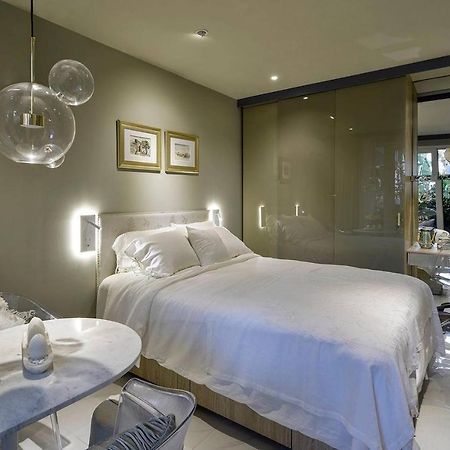 الشقق الفندقية مدينة هوشي منهفي  Bed In Town Saigon المظهر الخارجي الصورة